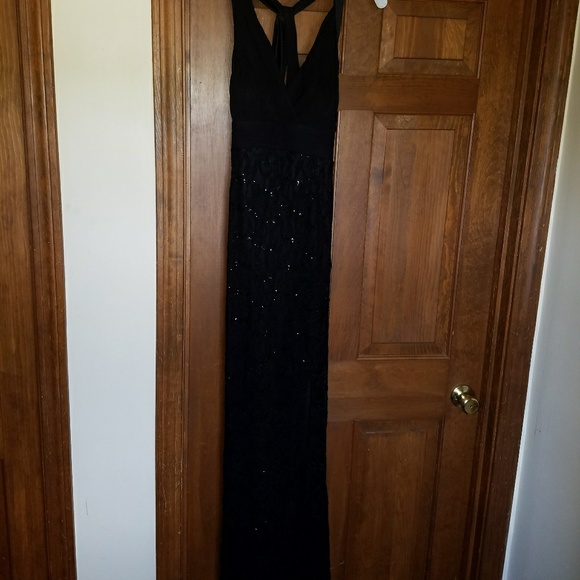 Nightway black gown - Picture 2 of 8